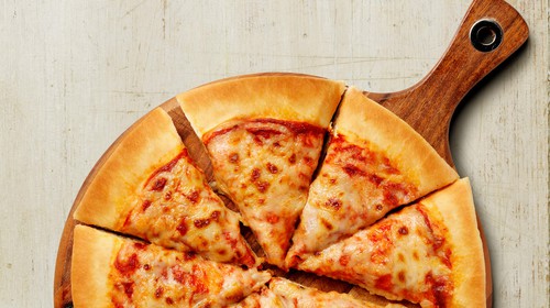 Calories in Pizza Hut Vegan Cheese Lovers Pizza