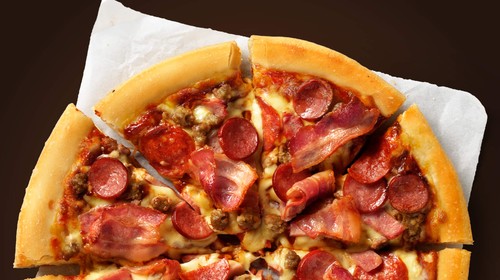 Calories in Pizza Hut BBQ Meatlovers Pizza