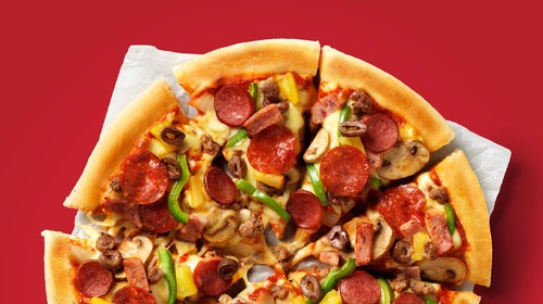 Calories in Pizza Hut Super Supreme Pizza